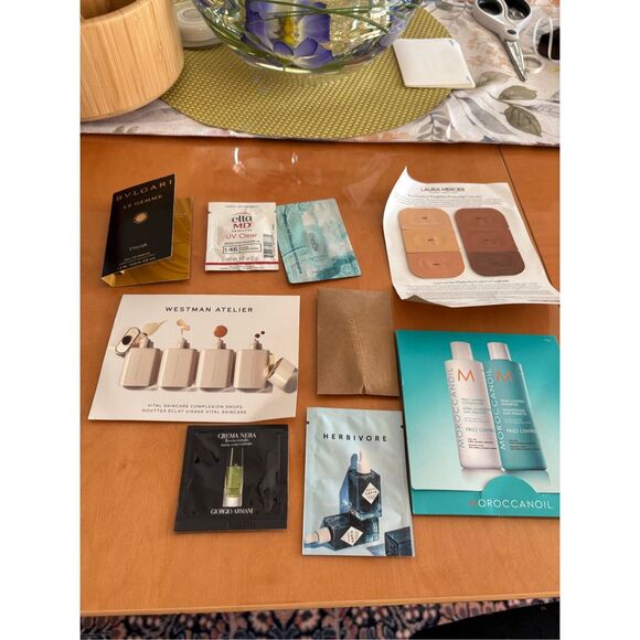 laura mercier Other - Lot of Beauty Samples, NWT